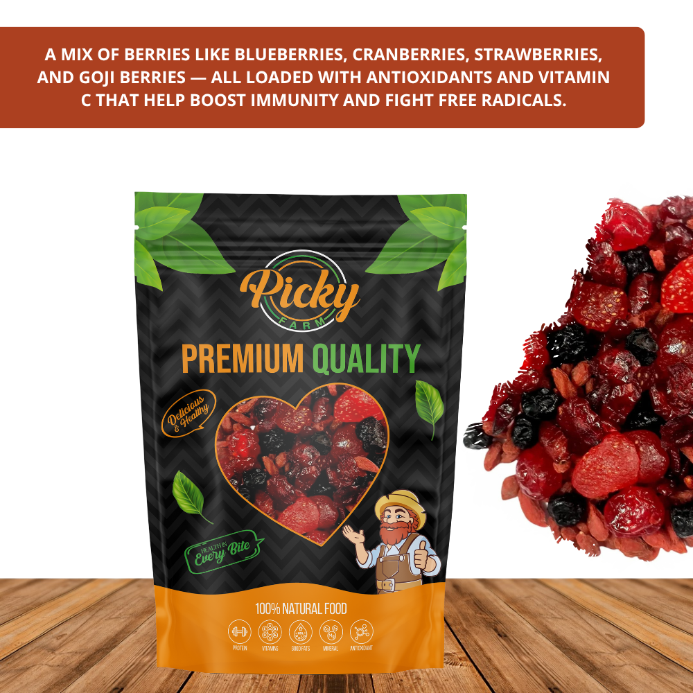 Berrylicious Trail Mix (Strawberries, Cherry, Blueberries, Cranberries, Goji Berries) | 250g / 500g