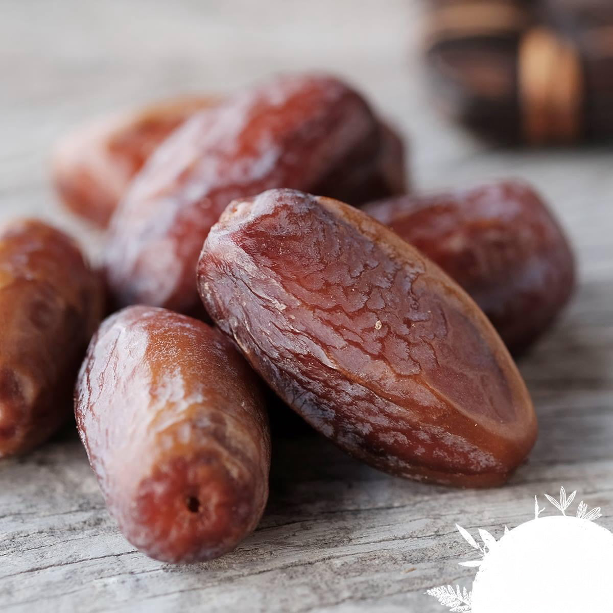 Dried Premium Dates | Soft & Sweet Medium-Size Dates | High Fiber & Energy Snack | No Preservatives | 150g / 200g / 500g