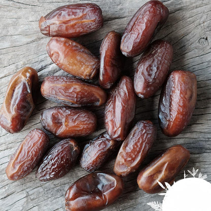 Dried Premium Dates | Soft & Sweet Medium-Size Dates | High Fiber & Energy Snack | No Preservatives | 150g / 200g / 500g