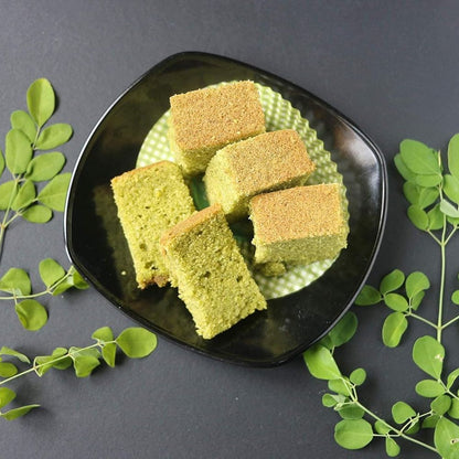 Moringa Powder | Fine Green Powder | Perfect for Drinks, Smoothies & Cooking